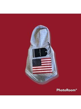 Nautica Gray with Flag dog sweatshirt XS Cute NWT